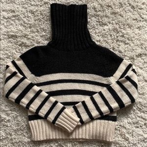 like new Zara Knit thick turtleneck gray white S